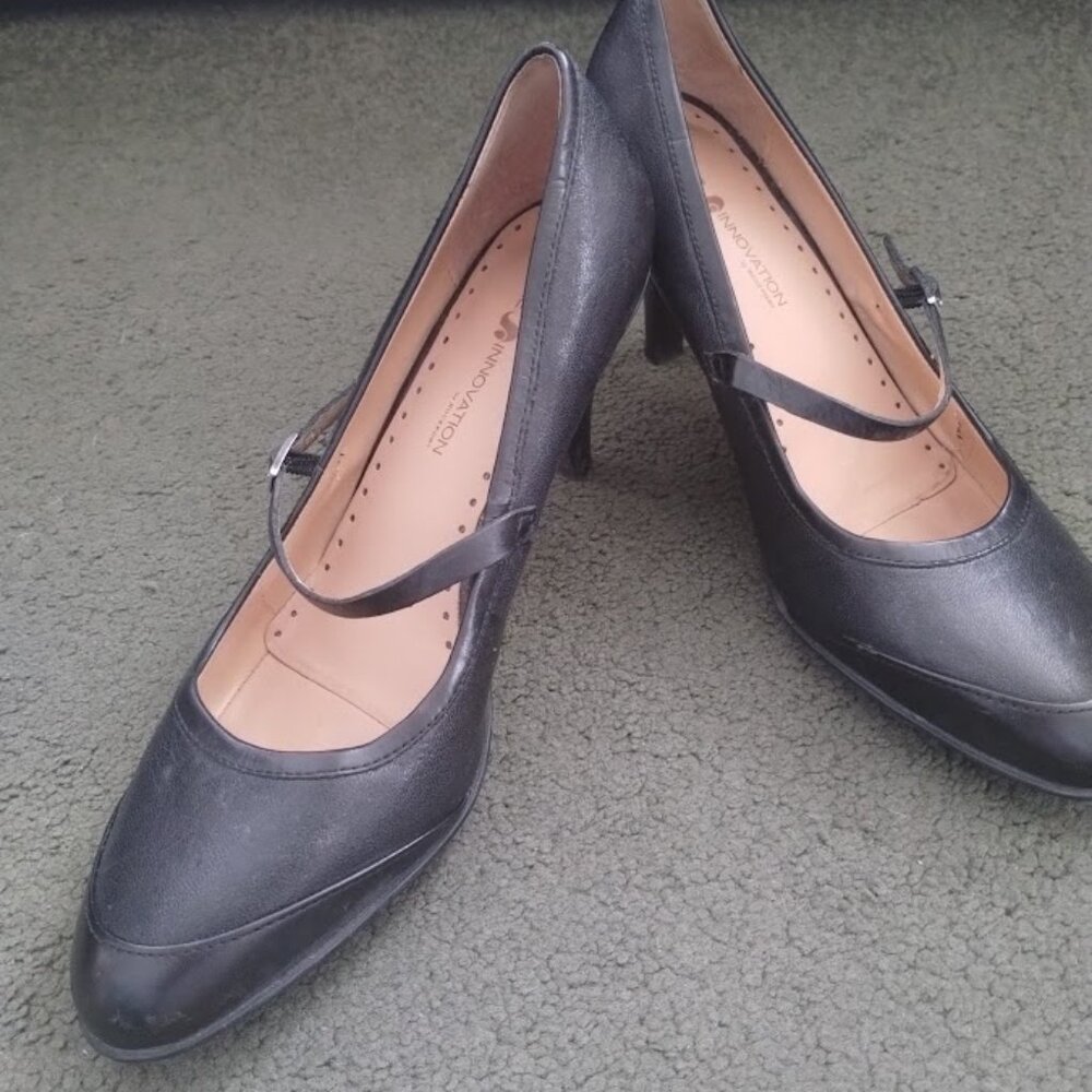 Rockport Sole Innovation Leather Kitten Pump Heels